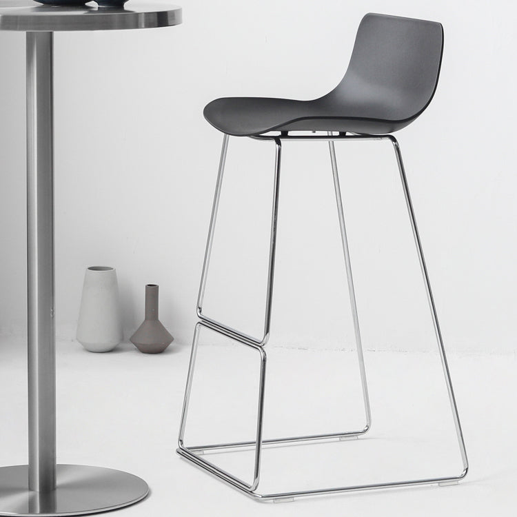 Contemporary Style Bar Stool Plastic Counter Bar Stool with Metal Legs for Home