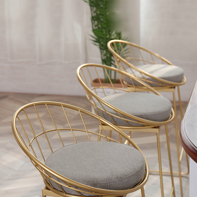 Modern Footrest Counter Bar Stool Bucket Low Back Bar Stool for Coffee Shop