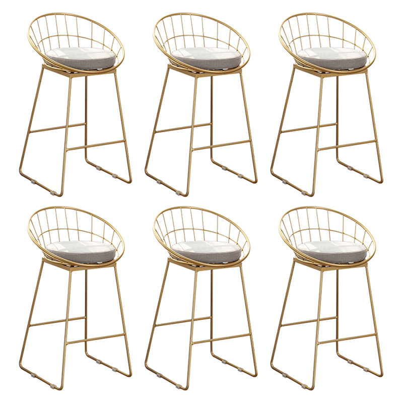 Modern Footrest Counter Bar Stool Bucket Low Back Bar Stool for Coffee Shop