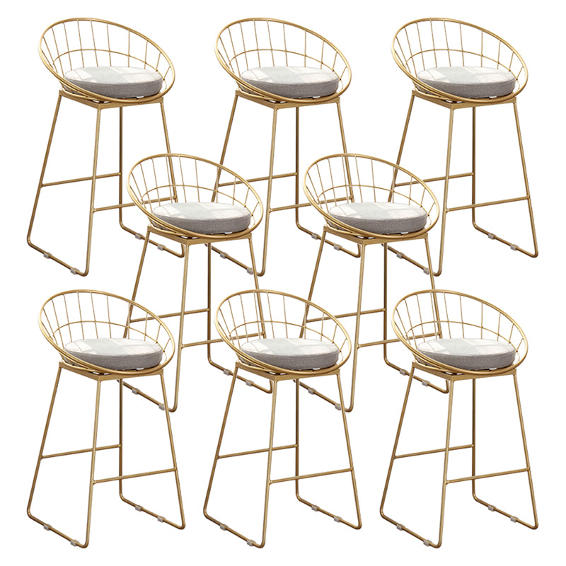 Modern Footrest Counter Bar Stool Bucket Low Back Bar Stool for Coffee Shop