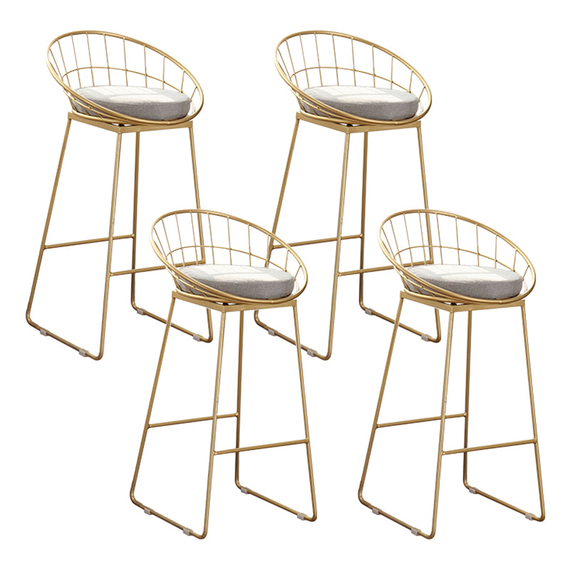 Modern Footrest Counter Bar Stool Bucket Low Back Bar Stool for Coffee Shop