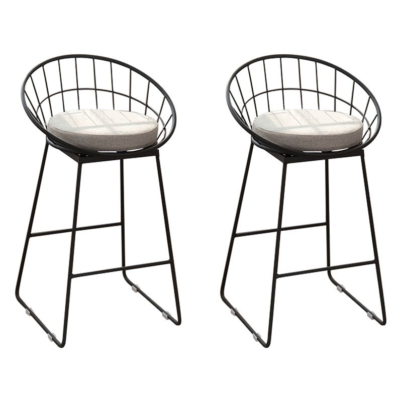 Modern Footrest Counter Bar Stool Bucket Low Back Bar Stool for Coffee Shop