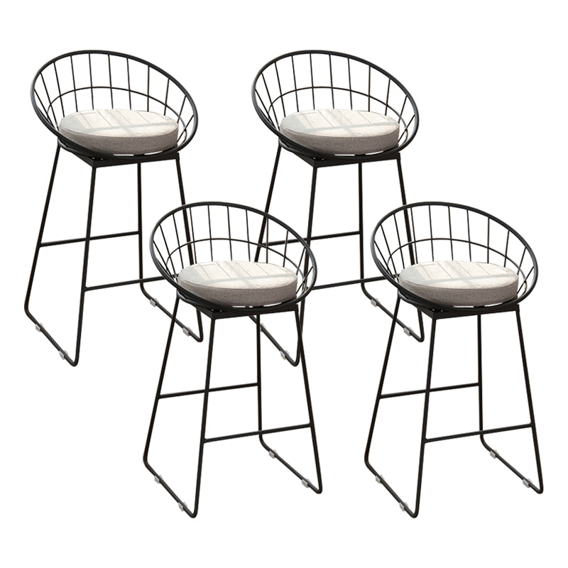 Modern Footrest Counter Bar Stool Bucket Low Back Bar Stool for Coffee Shop