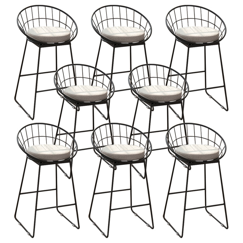 Modern Footrest Counter Bar Stool Bucket Low Back Bar Stool for Coffee Shop