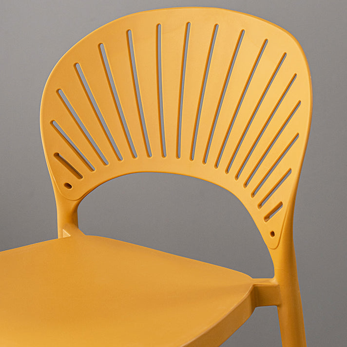 Nordic Style Bar-stool Plastic Counter Bar Stool with Plastic Legs for Restaurant