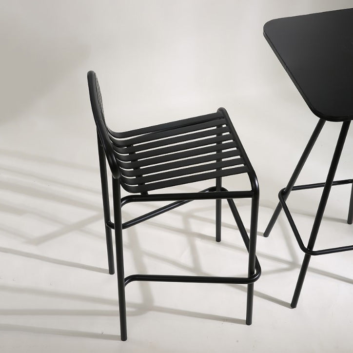 Industrial Square Bar Table Set 1/2 Pieces Counter Table with Iron High Stools