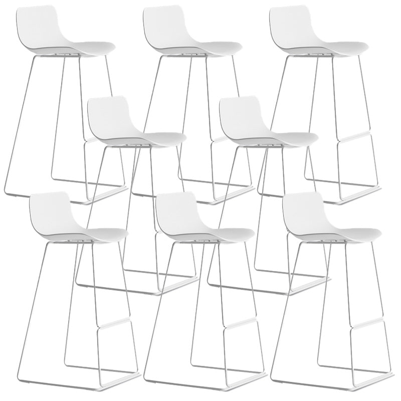 Modern Style Bar-stool Bucket Plastic Bar Stool with Metal Legs for Home