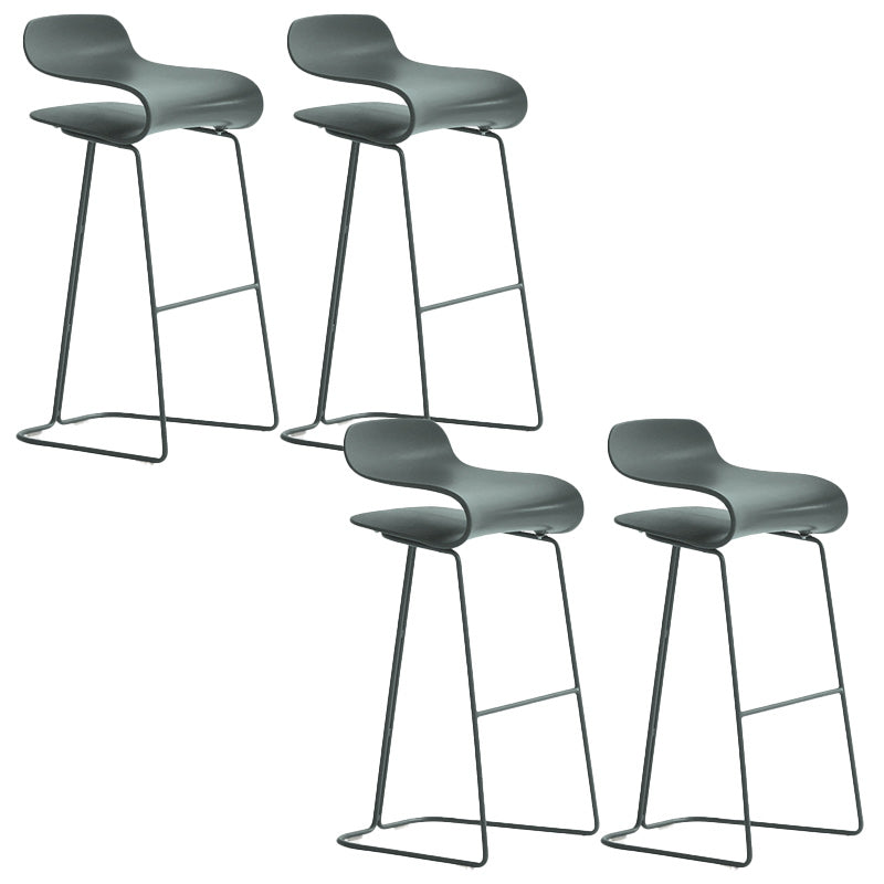 Modern Style Bar-stool Plastic Bar Stool with Metal Legs for Home