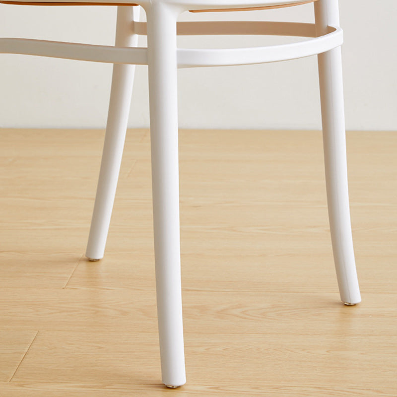 Nordic Style Bar-stool Plastic Bar Stool with Plastic Legs for Home