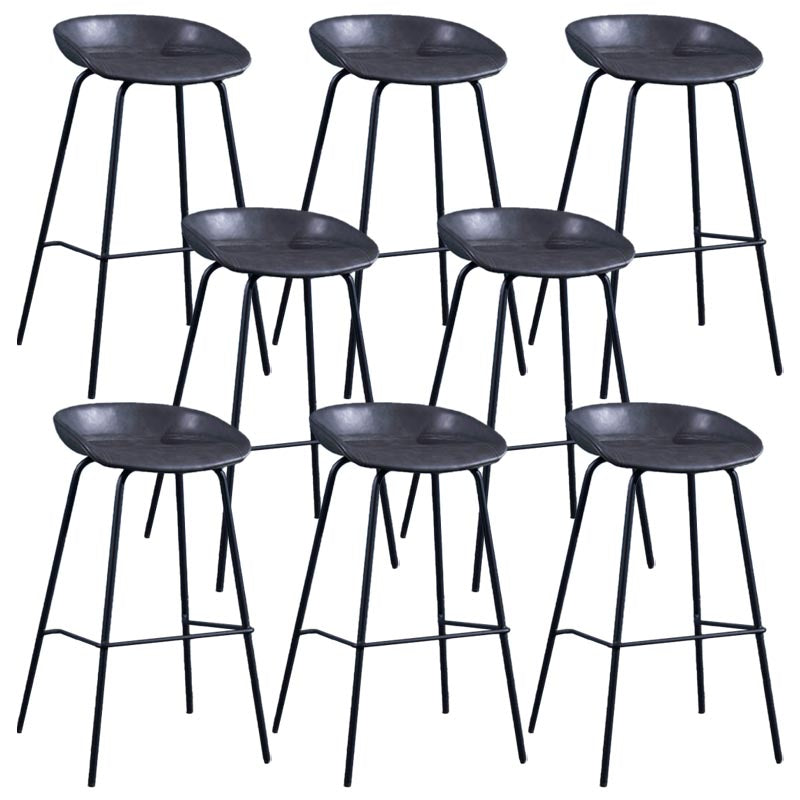 Low Back Bar and Counter Stool Industrial Footrest Bucket Metal Bar Stool