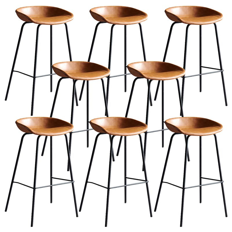 Low Back Bar and Counter Stool Industrial Footrest Bucket Metal Bar Stool