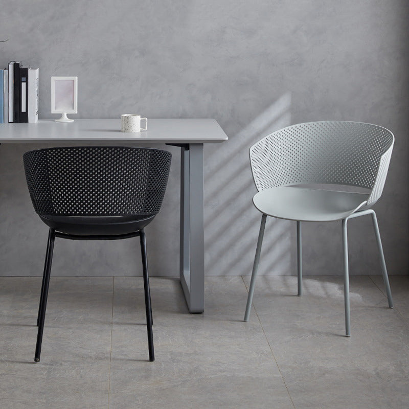 Modern Plastic Chair Parsons Chair in Matte Finish for Indoor