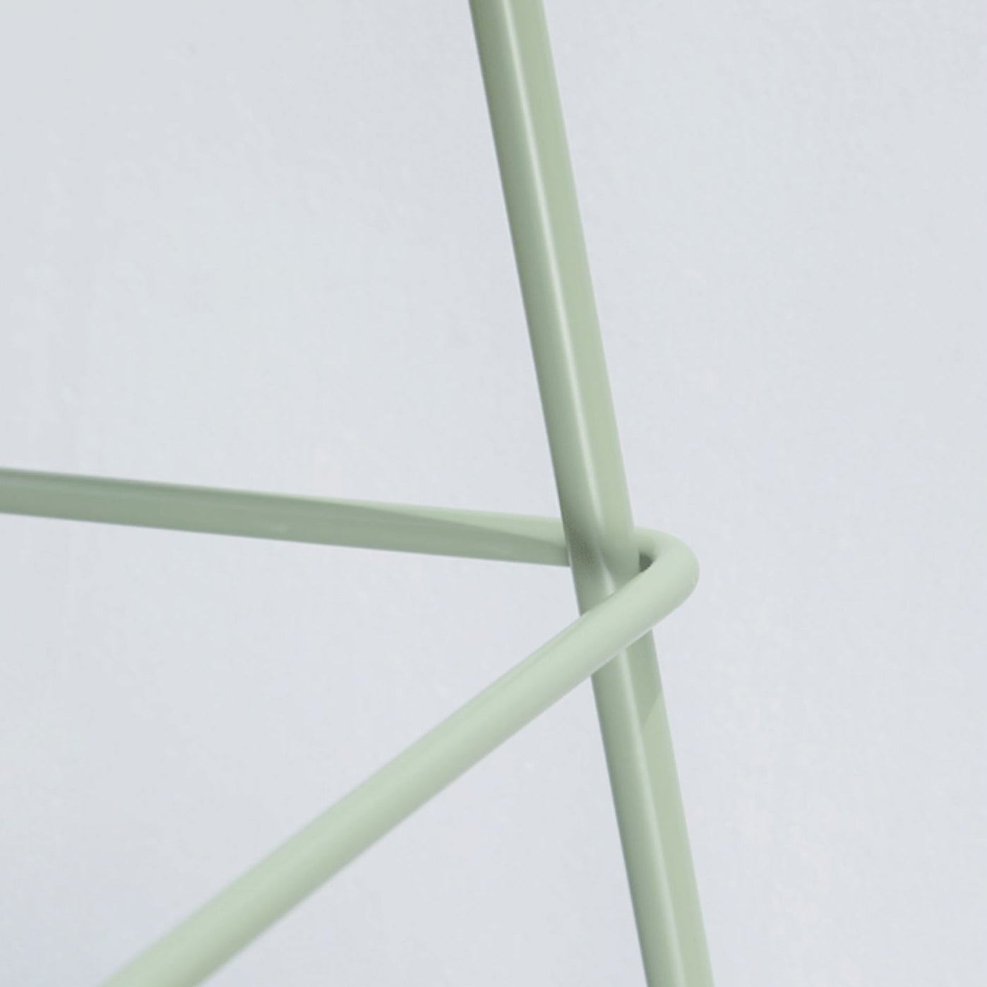 Contemporary Metal Barstool Plastic Stool in Matte Finish for Indoor