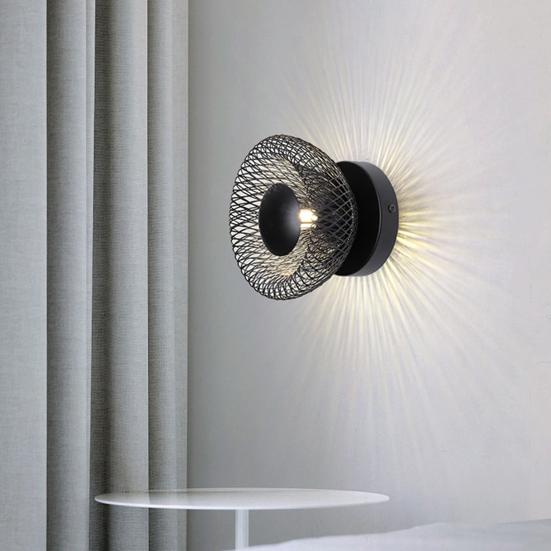 Contemporary Wall Sconce Circular Metal Wall Light for Bedroom