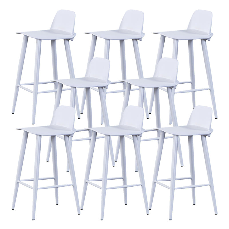 Contemporary Low Back Bar Stool Plastic Footrest Stool for Restaurant