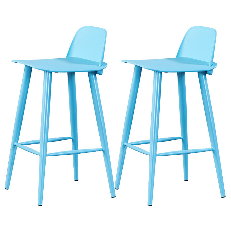 Contemporary Low Back Bar Stool Plastic Footrest Stool for Restaurant