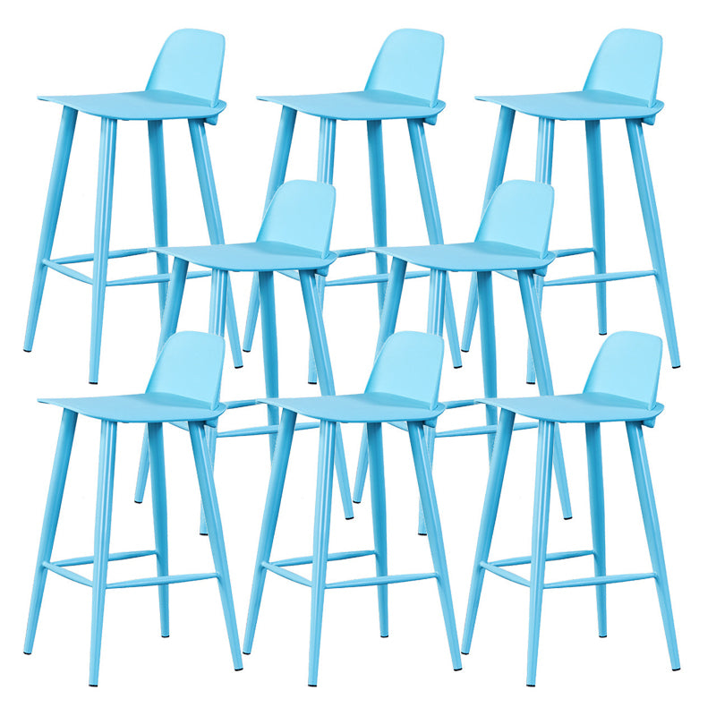 Contemporary Low Back Bar Stool Plastic Footrest Stool for Restaurant