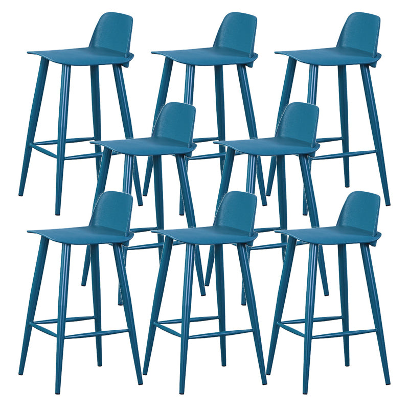 Contemporary Low Back Bar Stool Plastic Footrest Stool for Restaurant