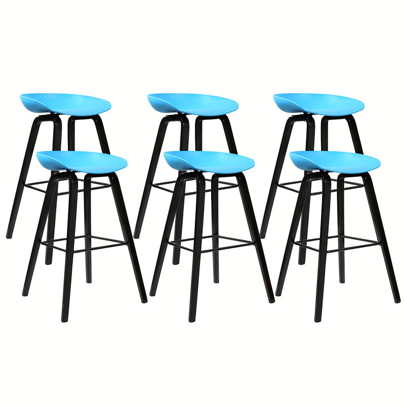 Scandinavian Bucket Stool Plastic Bar Stool with Solid Wood Legs