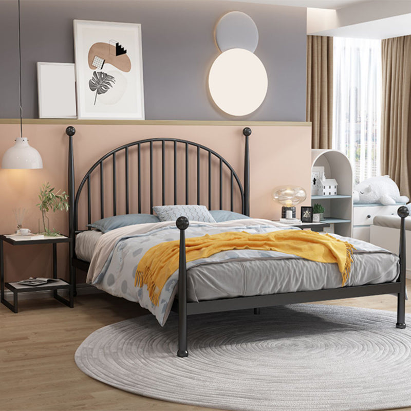 Four Poster Bed , Arched Spindle Headboard, 47inch High Glam Style