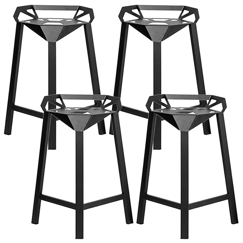 Industrial Low Back Bar Stool Metal Counter Height Stool in Black