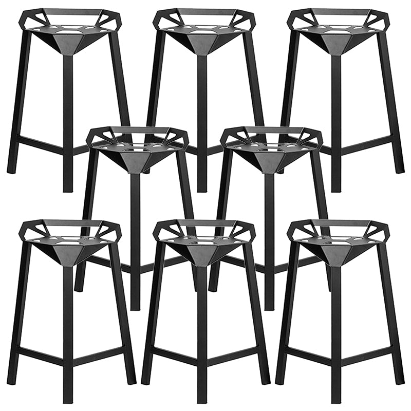 Industrial Low Back Bar Stool Metal Counter Height Stool in Black
