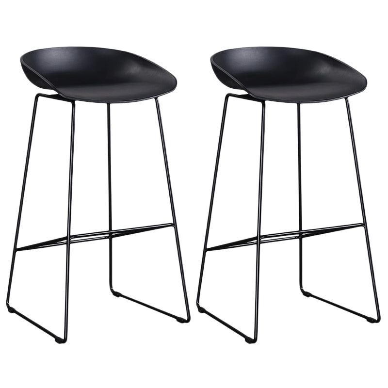 Industrial Low Back Bar Stool Metal Bar Stools in Black for Home Use