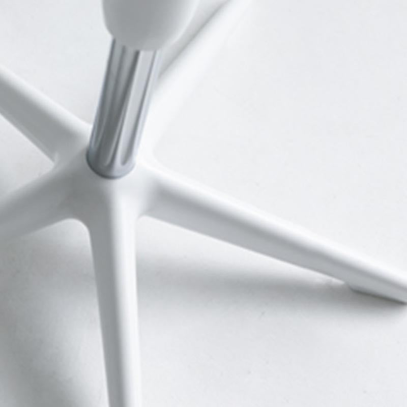 Scandinavian Adjustable Height Bar Stool Plastic Footrest Stool