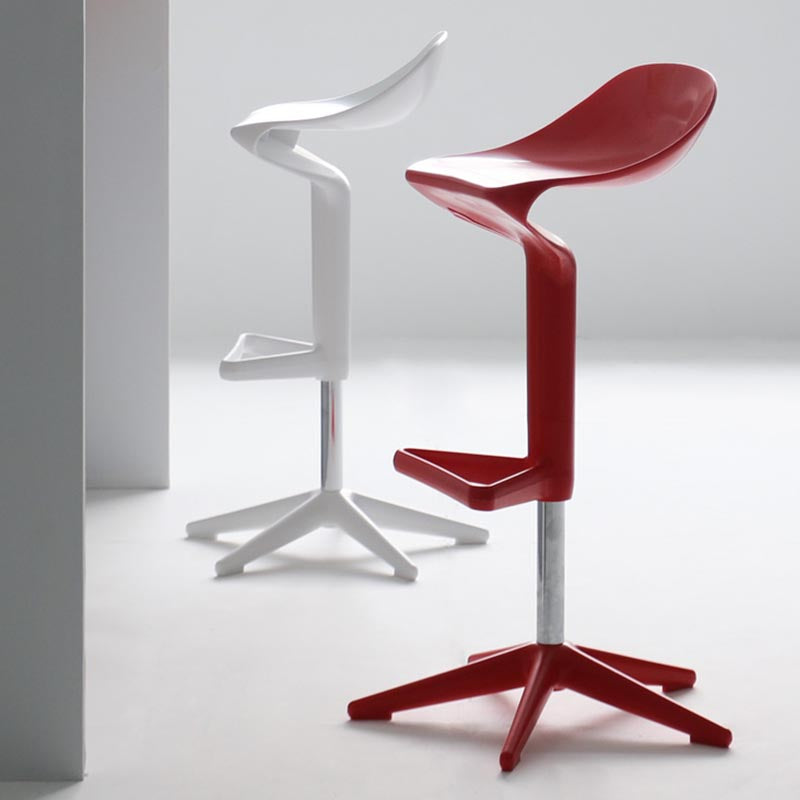 Scandinavian Adjustable Height Bar Stool Plastic Footrest Stool