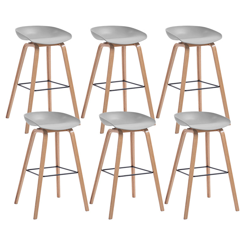Contemporary Wood Stool Backrest Counter Plastic Counter Stool in Matte Finish for Indoor