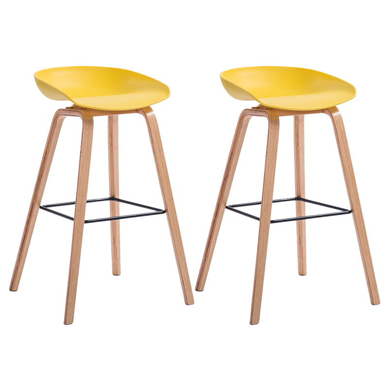 Contemporary Wood Stool Backrest Counter Plastic Counter Stool in Matte Finish for Indoor