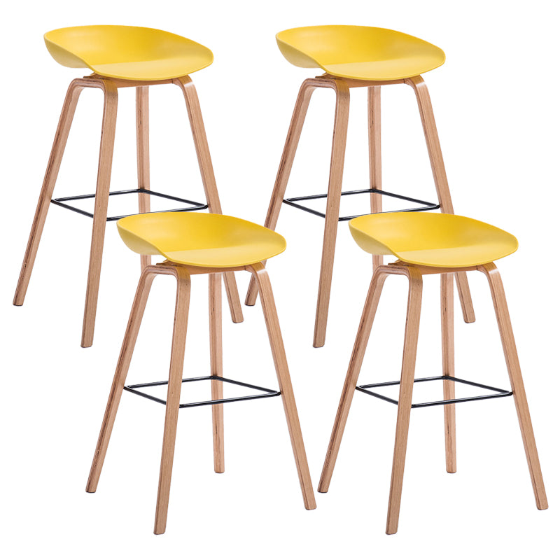 Contemporary Wood Stool Backrest Counter Plastic Counter Stool in Matte Finish for Indoor