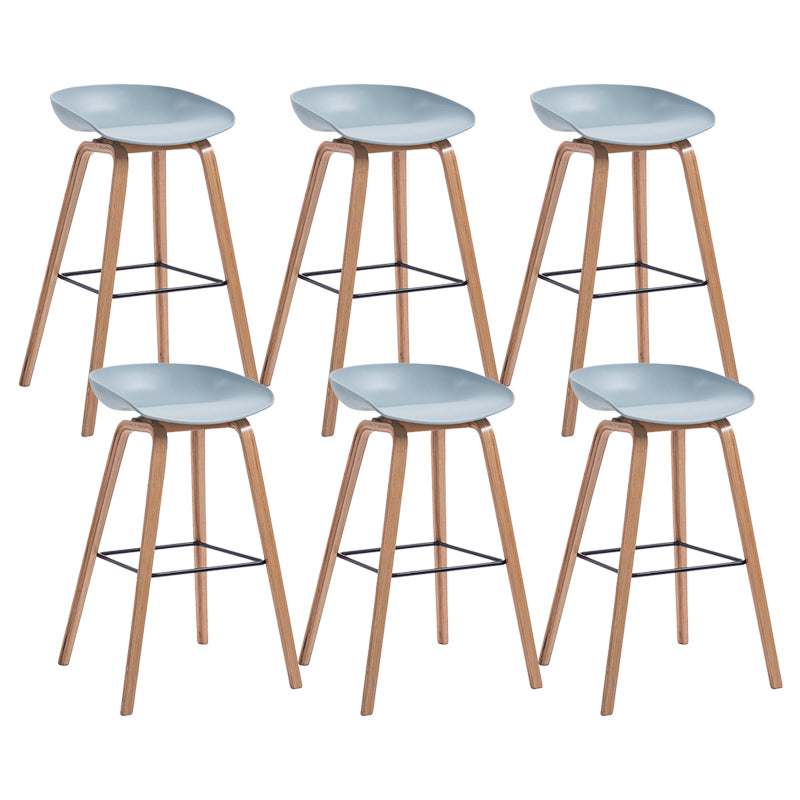 Contemporary Wood Stool Backrest Counter Plastic Counter Stool in Matte Finish for Indoor