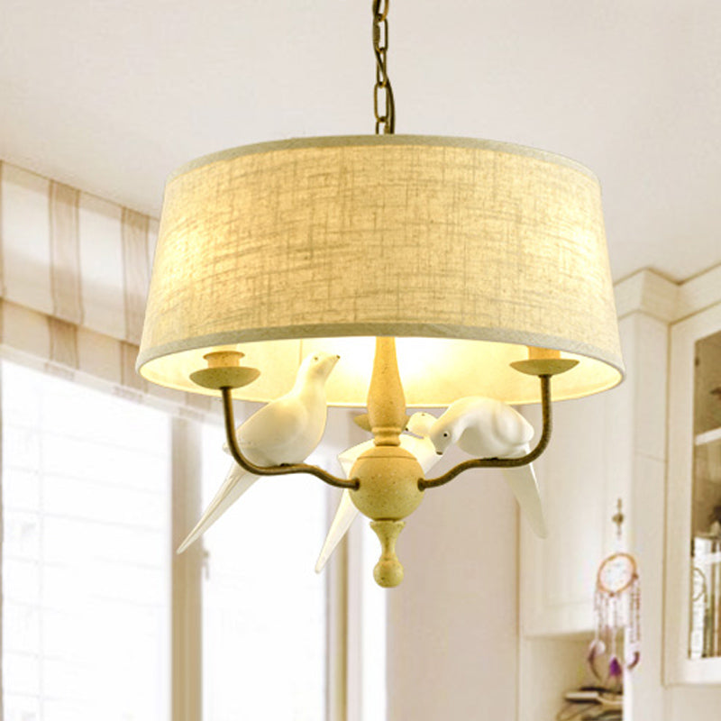 3 Lichter Drum Kronleuchter leichter Vintage weißer Stoffhänge Deckenleuchte mit Vogel