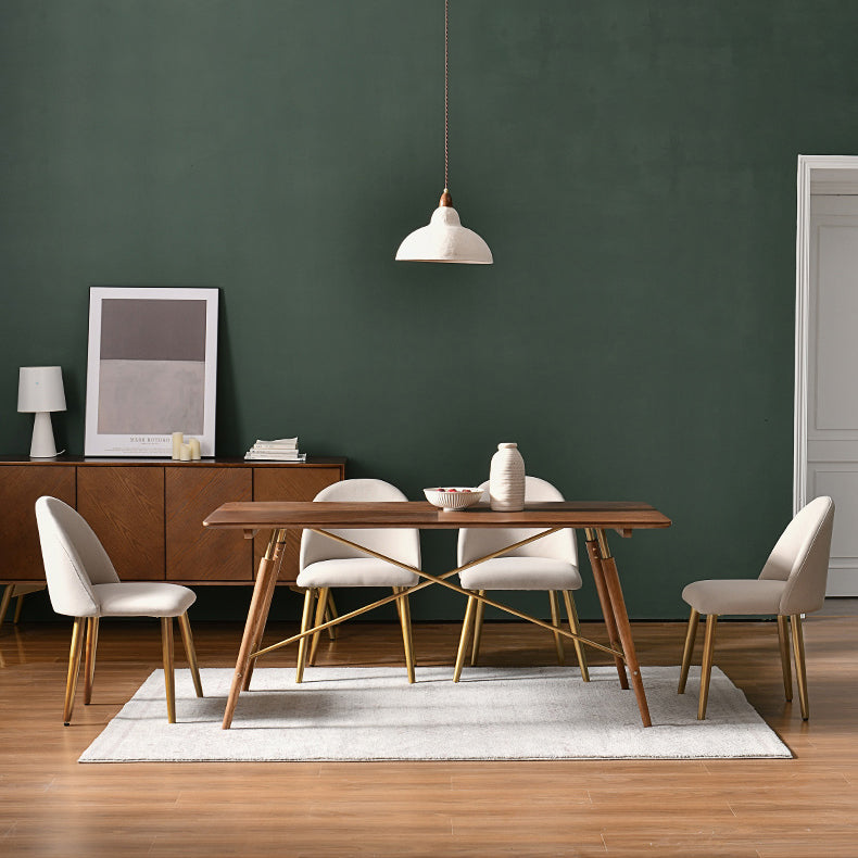 Traditional Luxury Dining Table Brown Wooden Dining Table for Home Use