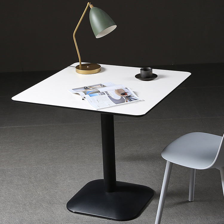 Metal Industrial Dining Table Manufactured Wood Top Table with Pedestal Base