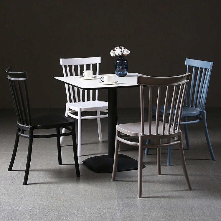 Metal Industrial Dining Table Manufactured Wood Top Table with Pedestal Base