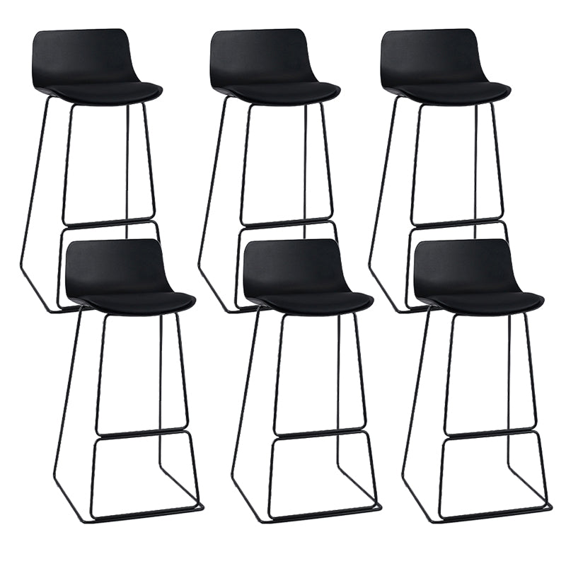 Indoor Footrest Dining Stool Plastic Industrial Low Back Counter-height Stool
