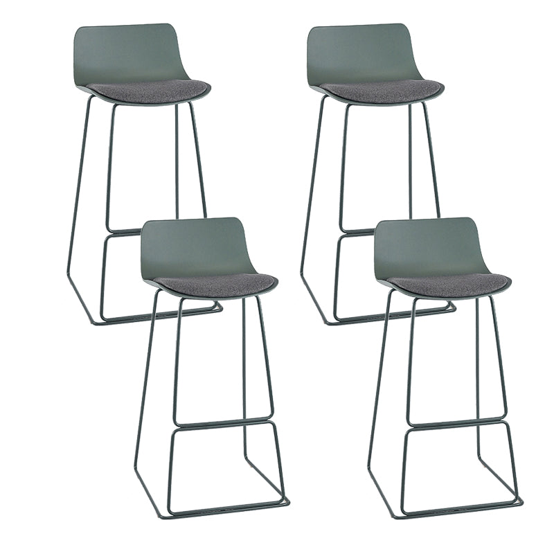 Indoor Footrest Dining Stool Plastic Industrial Low Back Counter-height Stool
