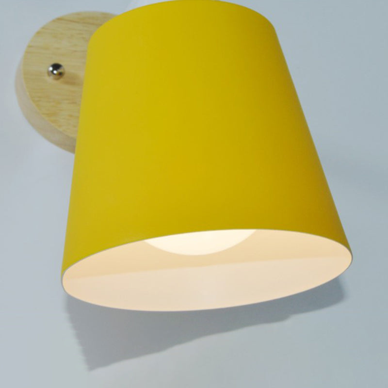 1-Light Flare Wall Light Sconce Modern Style Metal Wall Mounted Lights