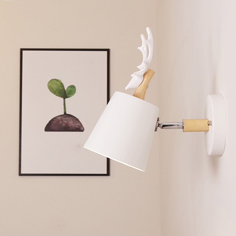 1-Light Tapered Wall Light Sconce Modern Style Metal Wall Lighting