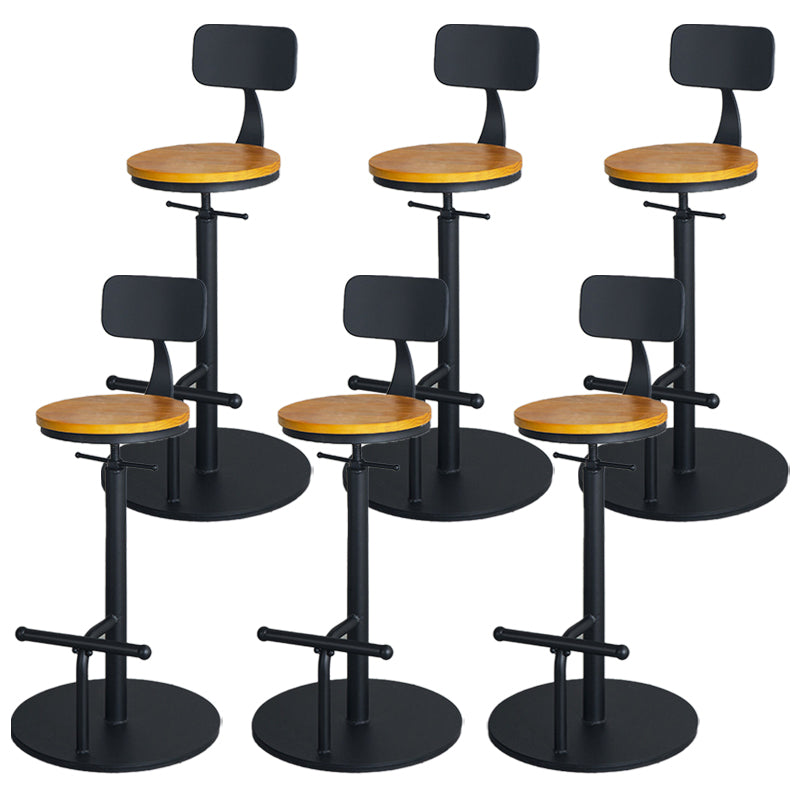 Scandinavian Metal Barstool Faux Leather Counter Stool With 4 Legs in Matte Finish