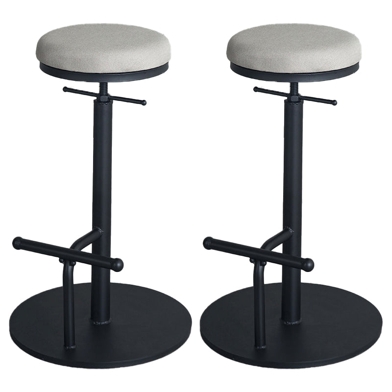 Scandinavian Metal Barstool Faux Leather Counter Stool With 4 Legs in Matte Finish