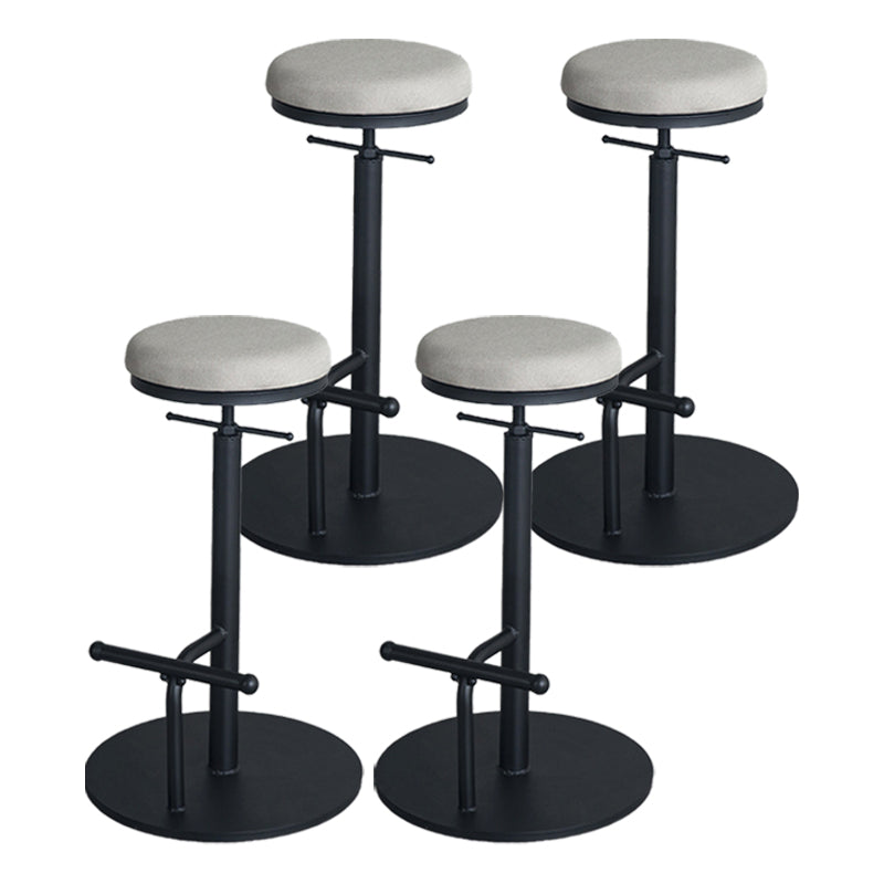 Scandinavian Metal Barstool Faux Leather Counter Stool With 4 Legs in Matte Finish