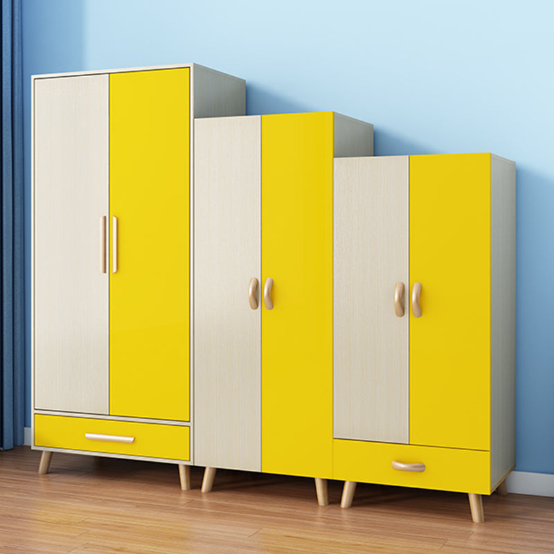 Manufactured Wood Storage Cabinet with Wooden Legs Modern Cabinet for Bedroom