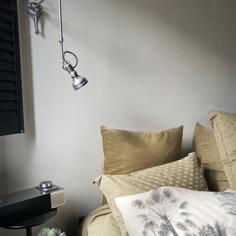 Silver 1-Light Wall Light in Modern Creative Style Aluminium Geometric Reading Wall Lamp