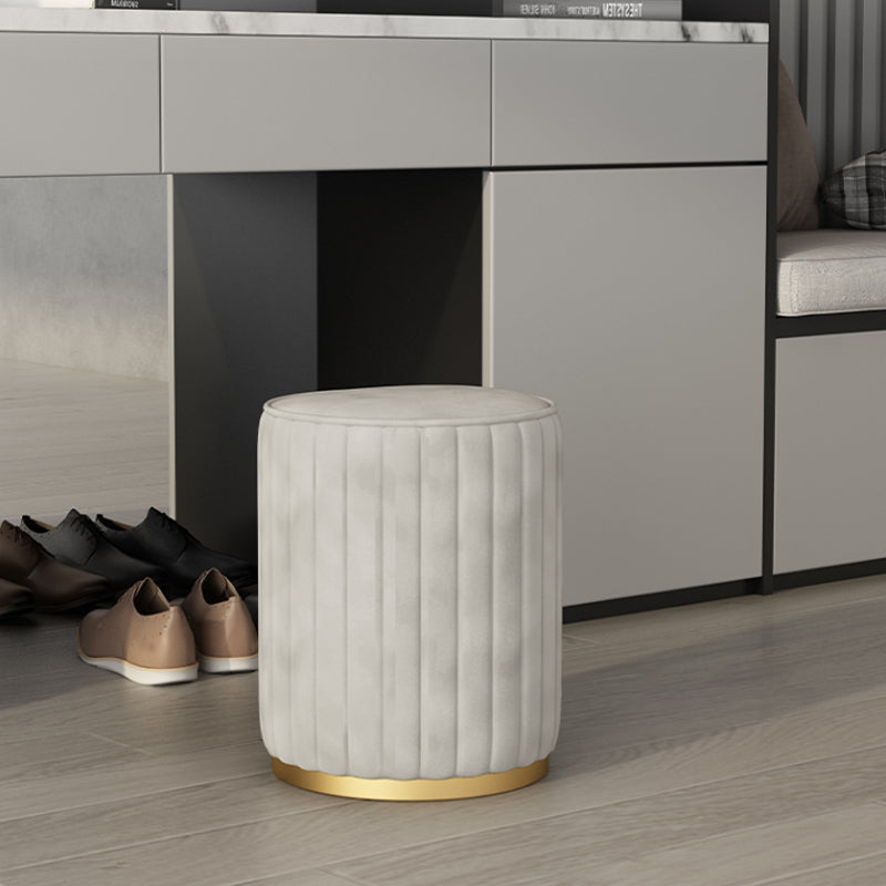 Gorgeous Round Ottoman Solid Color Stain Resistant Velvet Ottoman Stool