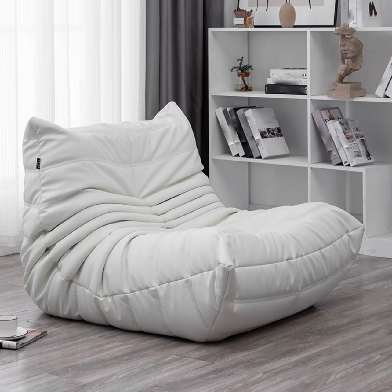 Modern Style Handless Imitation Leather Cushioned Parsons Chair