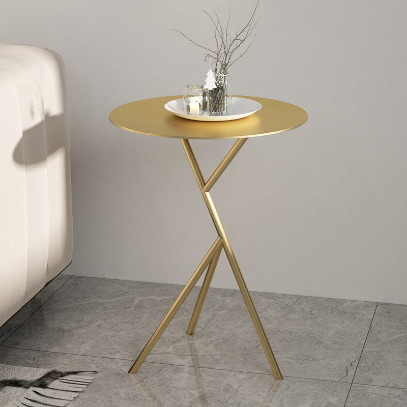 Round 3 Legs Base Design Metal Table Medieval Modern Style Side Table