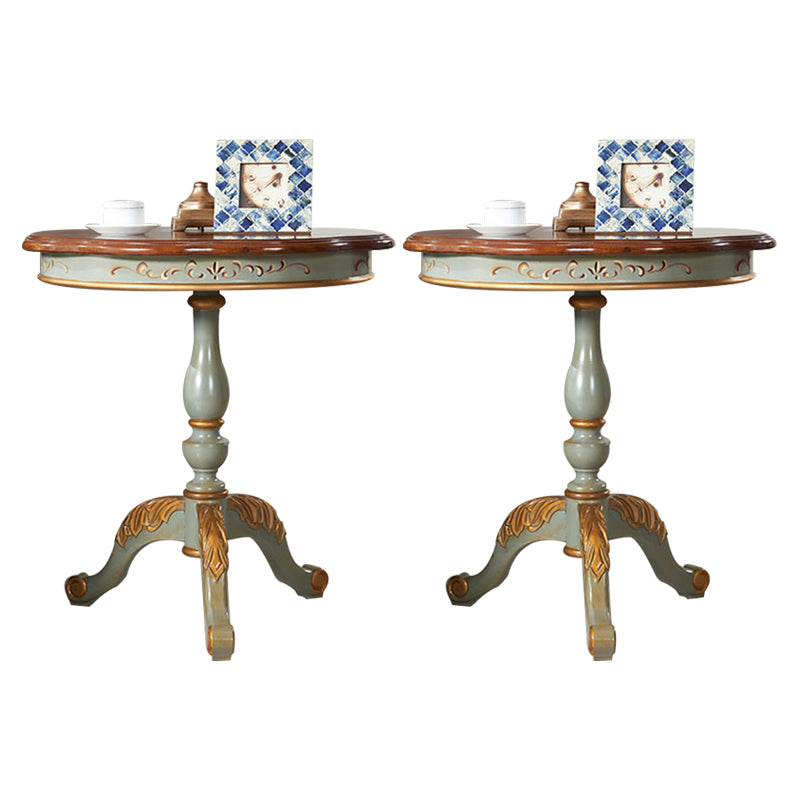 Traditional Style Round Solid Wood Table with 3 Legs Base Side Table